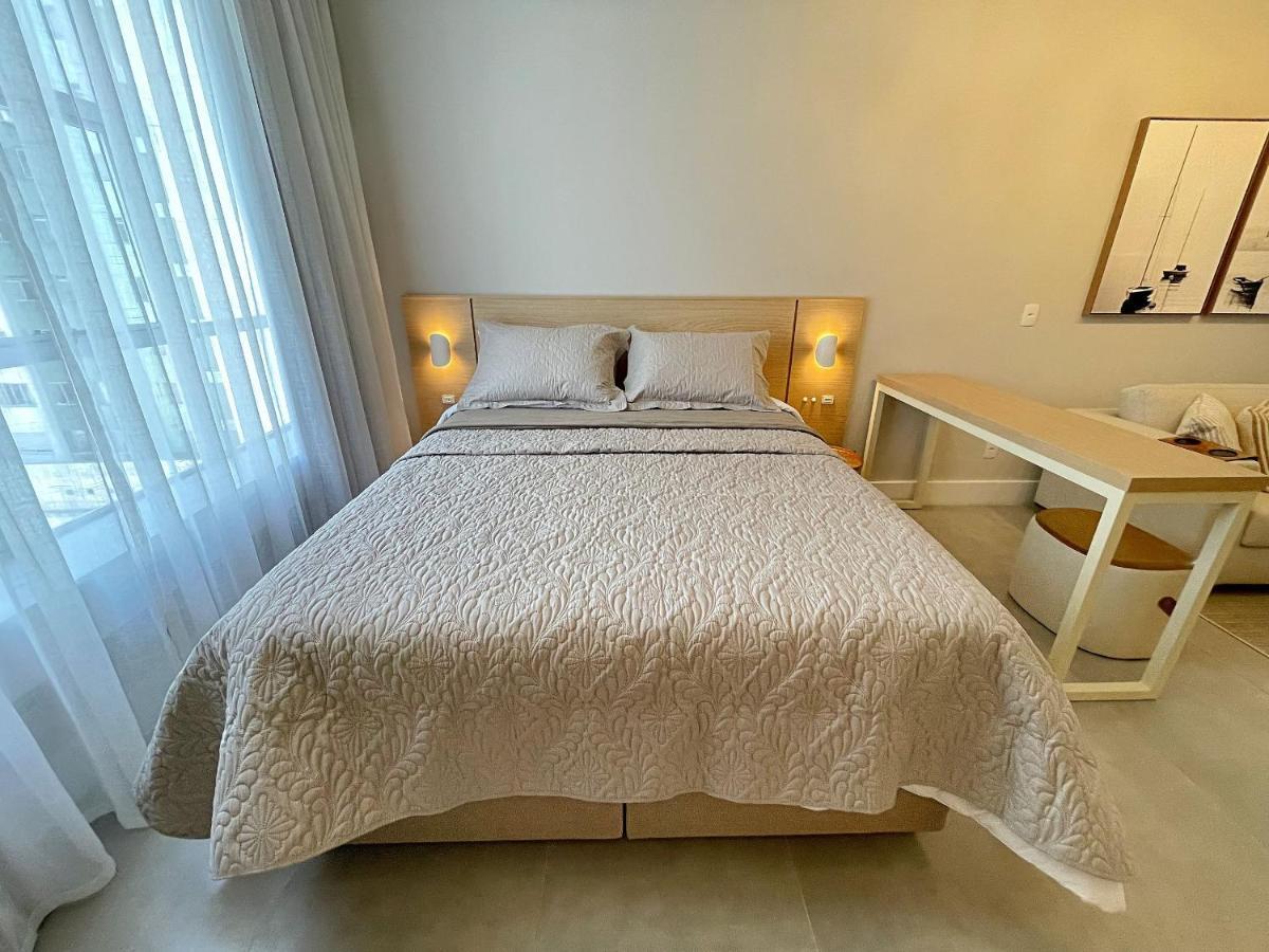 Time Apartment *